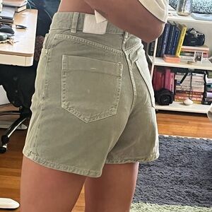sage green Zara Mom Shorts size 4